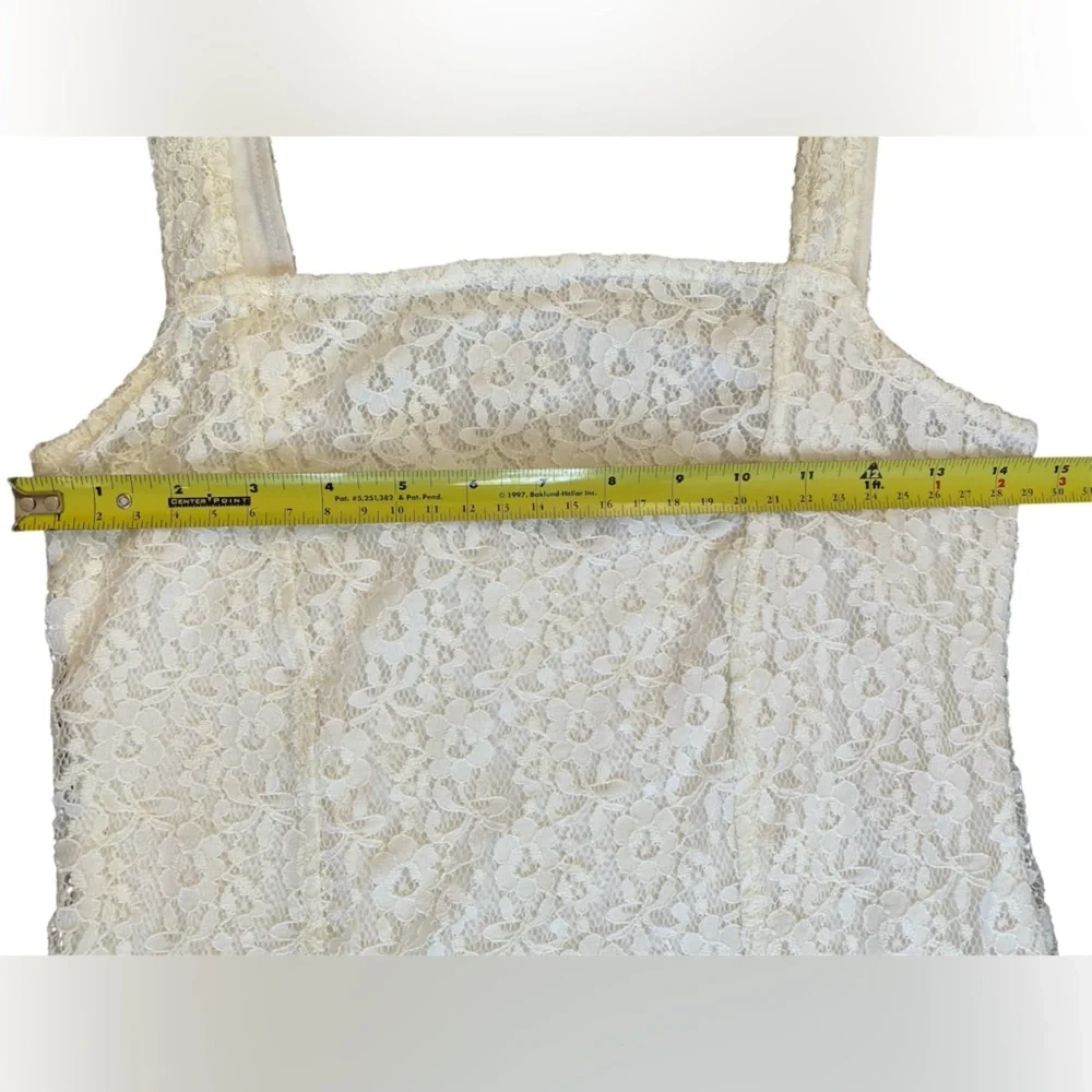 Hollister Women’s Lace Mini Dress Size M - Picture 2 of 6